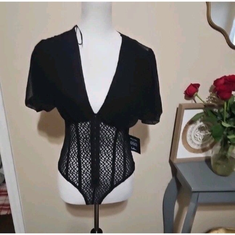 Lulus-Women's Mesh Puff Sleeve Bodysuit-Black/size Length: 21"​ Pit to pit 16 - Picture 3 of 15